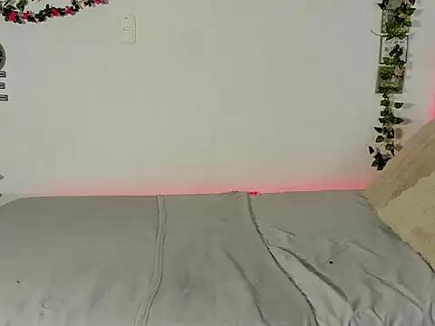 michell anyeli online show from October 25, 10:59 pm