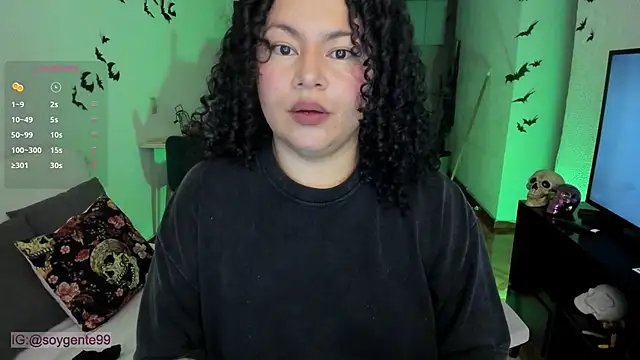 Chubby Licius online show from October 18, 11:49 pm