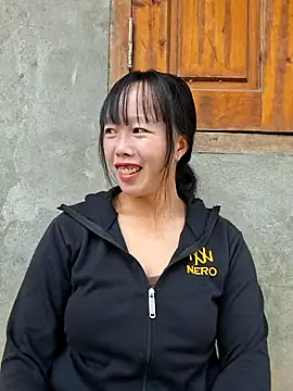 helenzz online show from October 11, 1:05 am