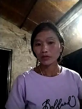 Snapshot of abigail-00 chatting on October 28, 11:14 am abigail-00 online show from October 28, 11:14 am