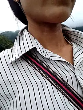 Snapshot of abigail-00 chatting on November 11, 8:14 am abigail-00 online show from November 11, 8:14 am