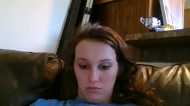 brunettebabexo3 online show from November 3, 5:03 pm