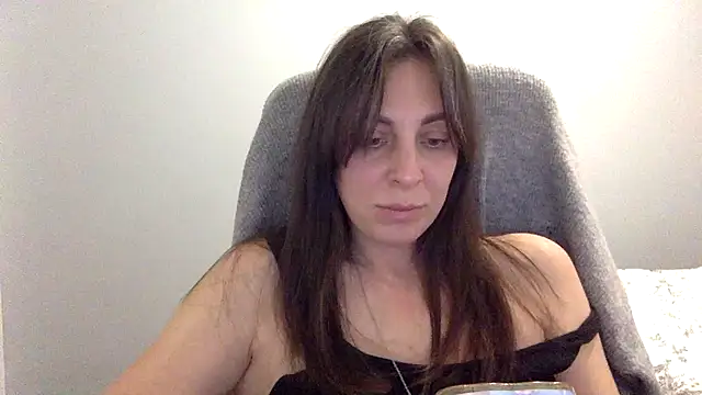 Myronell online show from November 3, 3:35 pm