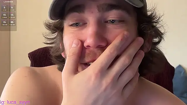 luca syn online show from November 1, 11:12 am