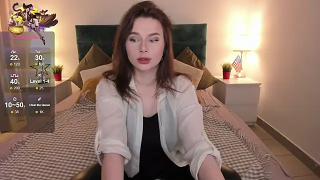 Snapshot of bbJ_one chatting on October 4, 8:34 am bbJ one online show from October 4, 8:34 am