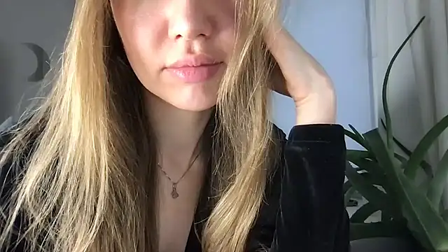 Marivell online show from October 2, 2:24 pm