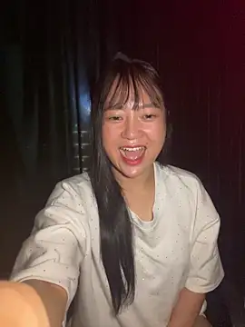 Be xinh online show from October 1, 3:51 pm
