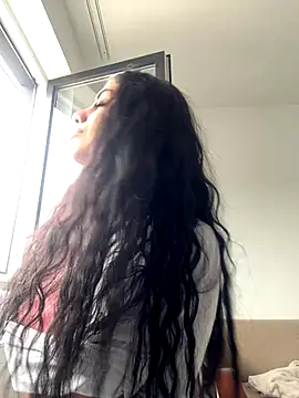 AylinHazellx online show from October 12, 12:04 pm