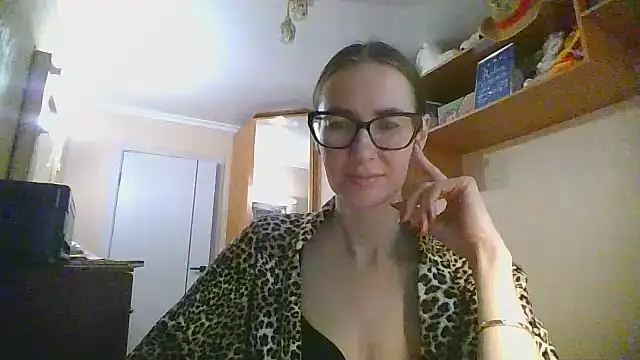 Snapshot of Norivann chatting on November 7, 12:05 pm Norivann online show from November 7, 12:05 pm