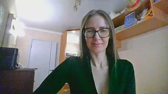 Snapshot of Norivann chatting on November 11, 10:15 am Norivann online show from November 11, 10:15 am