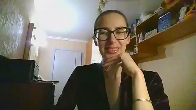 Snapshot of Norivann chatting on November 28, 7:49 pm Norivann online show from November 28, 7:49 pm