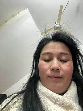 Snapshot of aoyo66 chatting on February 19, 1:29 pm aoyo66 online show from February 19, 1:29 pm