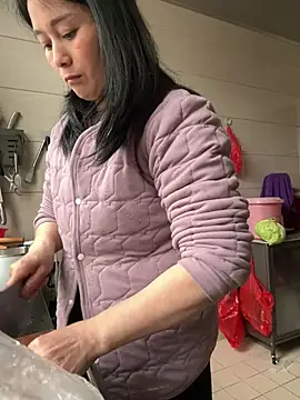 Snapshot of aoyo66 chatting on March 20, 1:10 am aoyo66 online show from March 20, 1:10 am