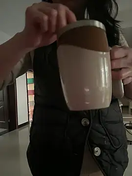 Snapshot of aoyo66 chatting on March 31, 12:01 am aoyo66 online show from March 31, 12:01 am