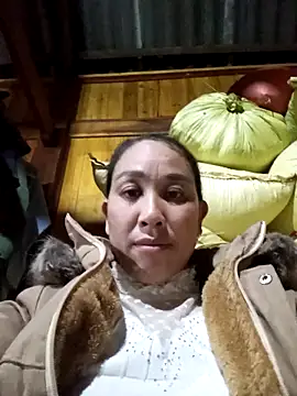 Snapshot of vtmbae chatting on February 8, 12:30 pm vtmbae online show from February 8, 12:30 pm