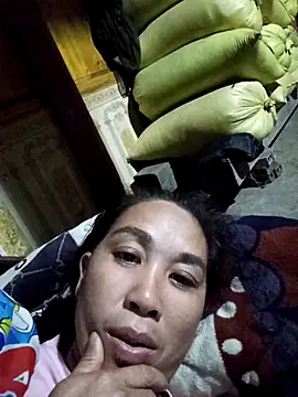 Snapshot of vtmbae chatting on February 27, 10:54 pm vtmbae online show from February 27, 10:54 pm