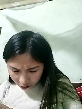 Snapshot of Mai4568 chatting on November 3, 3:02 pm Mai4568 online show from November 3, 3:02 pm