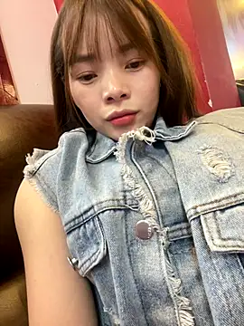 EllieYun online show from September 24, 9:34 am