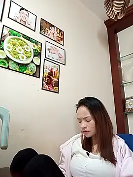 Snapshot of ___Dorry02___ chatting on October 19, 4:35 am Dorry02 online show from October 19, 4:35 am