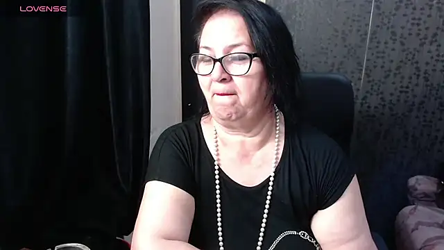 Snapshot of MissSanjanne chatting on May 7, 6:24 pm MissSanjanne online show from May 7, 6:24 pm