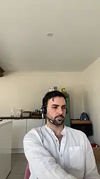 eauminerale online show from February 17, 9:17 am