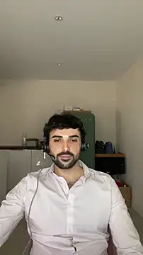 eauminerale online show from April 9, 11:15 am