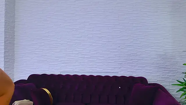 MeganSin  online show from January 10, 5:42 am