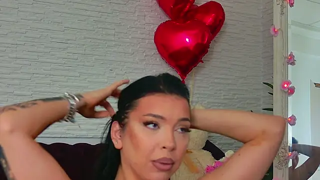 MeganSin  online show from February 11, 5:45 am