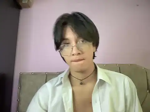 Matti Mendez  online show from November 4, 2:38 pm