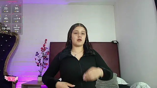 Krystal Heartss online show from February 24, 1:09 pm