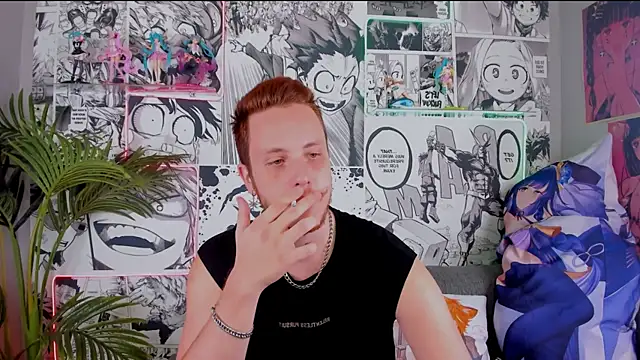 LeoMooree online show from October 15, 3:23 pm