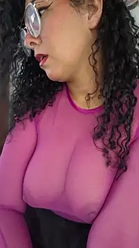 LondonHilton online show from March 20, 6:02 pm