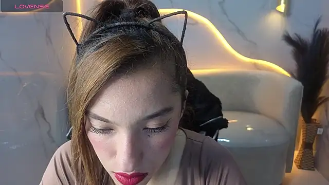 Skyler Gracee Tx online show from October 25, 12:56 pm