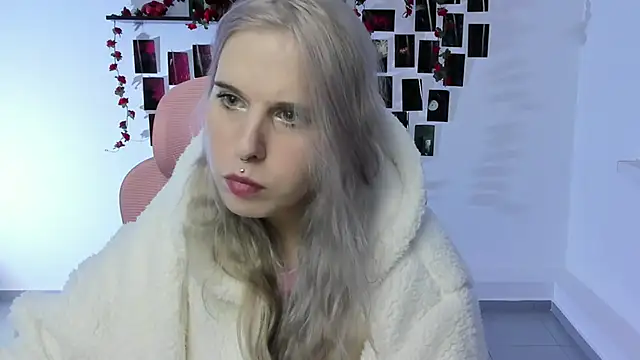 IngannaMorte online show from September 27, 4:12 pm
