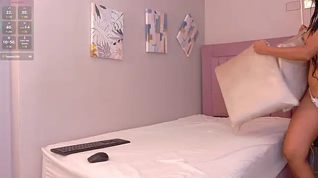 meli peach1 online show from March 29, 12:38 pm