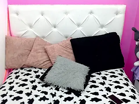 xx-kike-xx online show from September 26, 2:21 pm