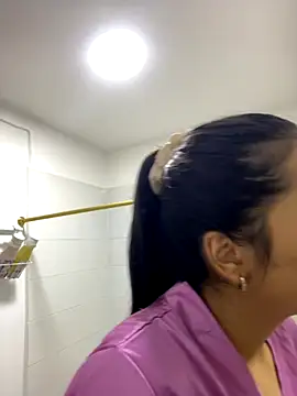 IsabellaJoness  online show from November 4, 11:09 am