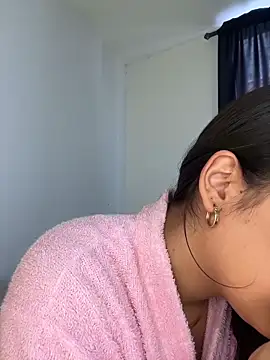 Snapshot of IsabellaJoness_ chatting on February 20, 8:09 pm IsabellaJoness online show from February 20, 8:09 pm