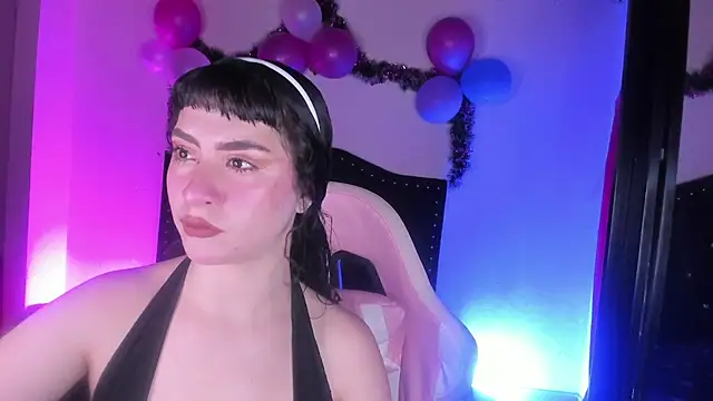 kitty  chs online show from February 1, 9:46 pm