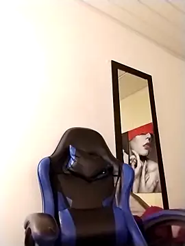 lala clark online show from November 30, 11:58 am