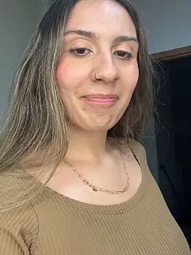  Sarah honeey  online show from October 2, 3:35 am