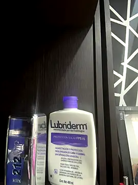  Kinky69  online show from November 20, 6:40 pm