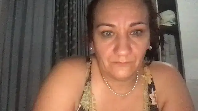 paula19800 online show from October 25, 8:55 am