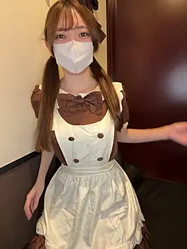 Snapshot of Moe_v_v chatting on February 14, 2:41 am Moe v v online show from February 14, 2:41 am