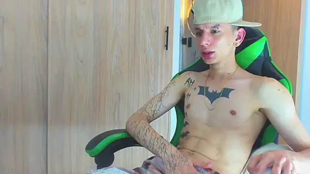 Skinny batman online show from October 15, 7:19 am