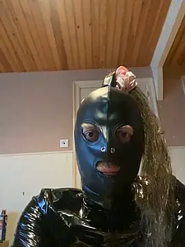 Snapshot of belgiumblankenbergeslut chatting on September 26, 6:28 am belgiumblankenbergeslut online show from September 26, 6:28 am