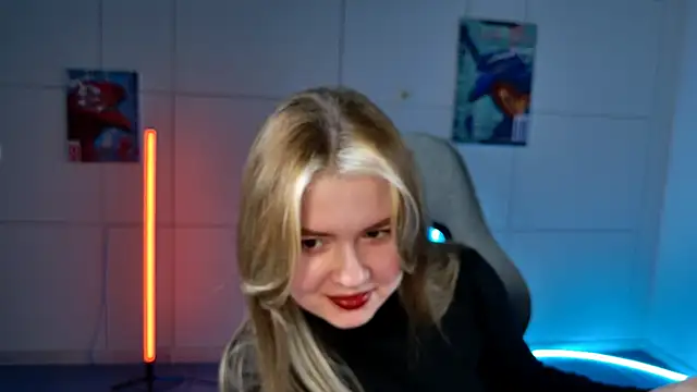 HaleySun online show from October 1, 1:17 pm