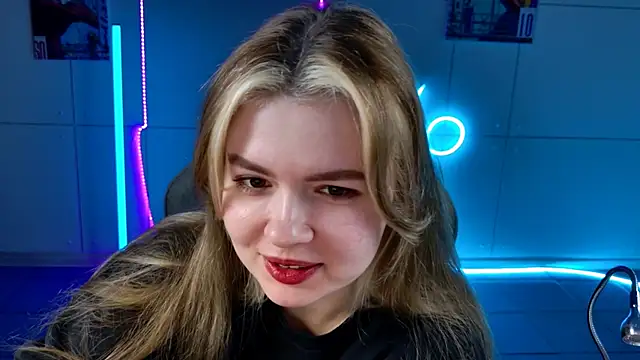 HaleySun online show from October 3, 1:08 pm