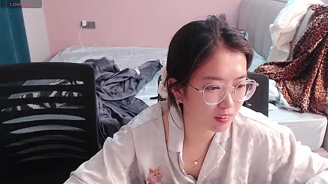 redrose520 online show from October 11, 12:26 pm