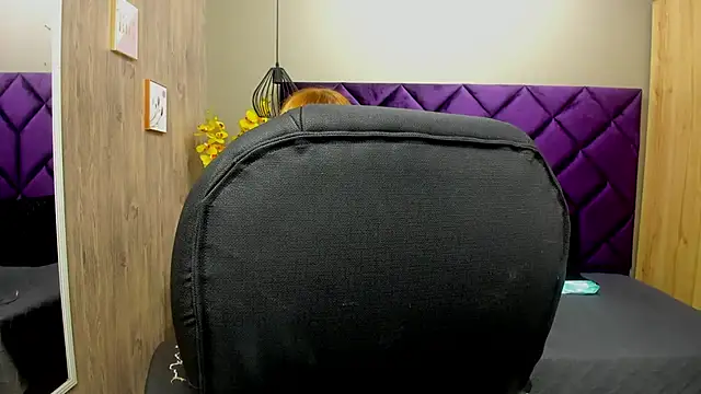 ChloeCampbell03 online show from September 28, 12:54 pm
